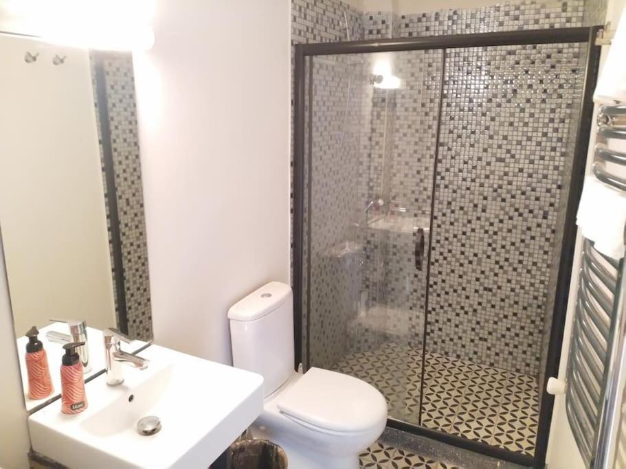 Cozy Flat With Balcony, Very Close To Galata Tower *