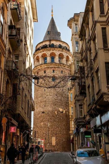 Cozy Flat With Balcony, Very Close To Galata Tower Istanbul